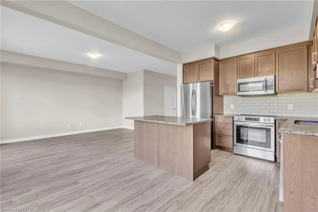 485 Avens Street