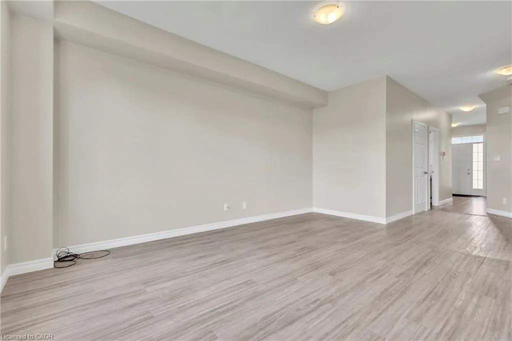 485 Avens Street
