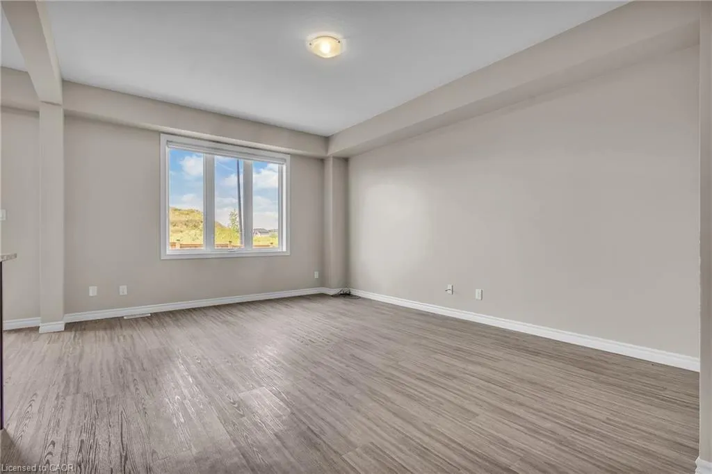 485 Avens Street