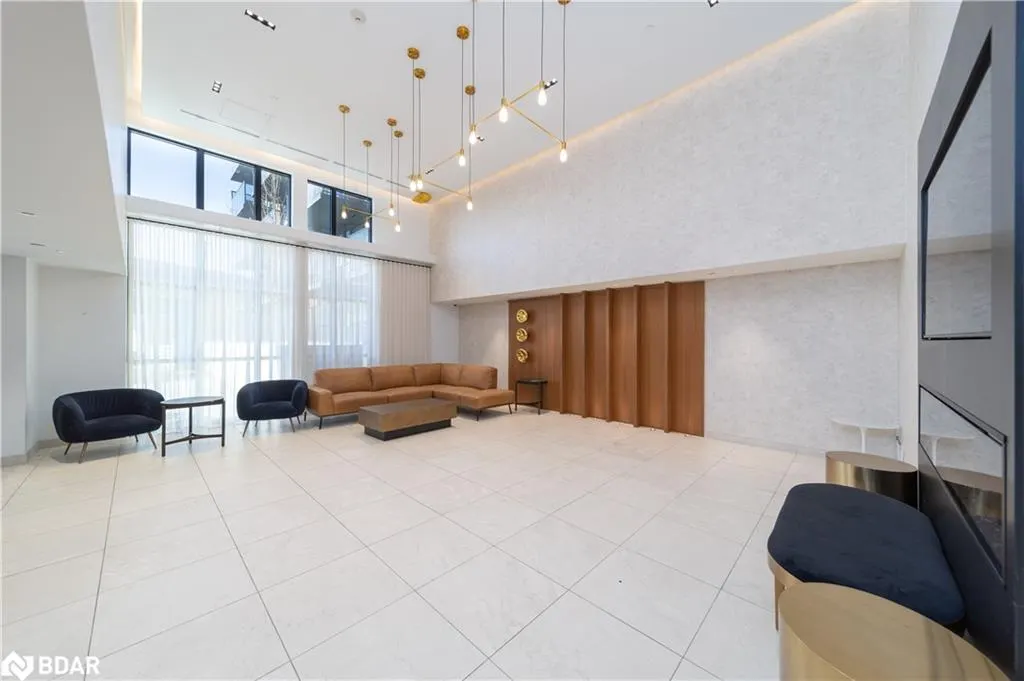 2300 St Clair Avenue West, #118
