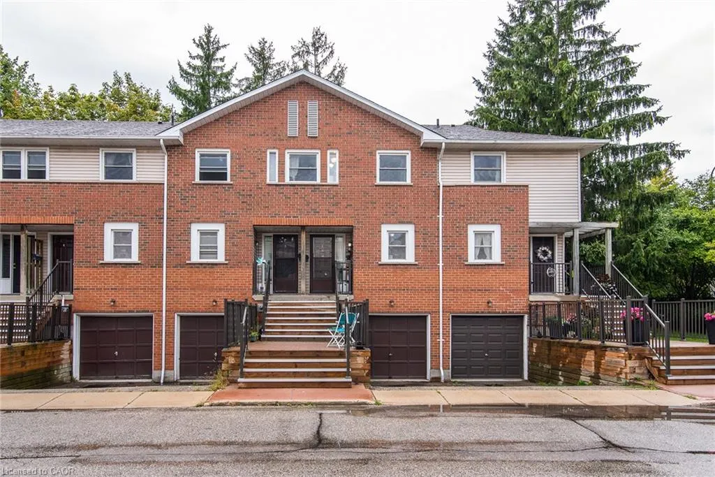 465 Beechwood Place, #2