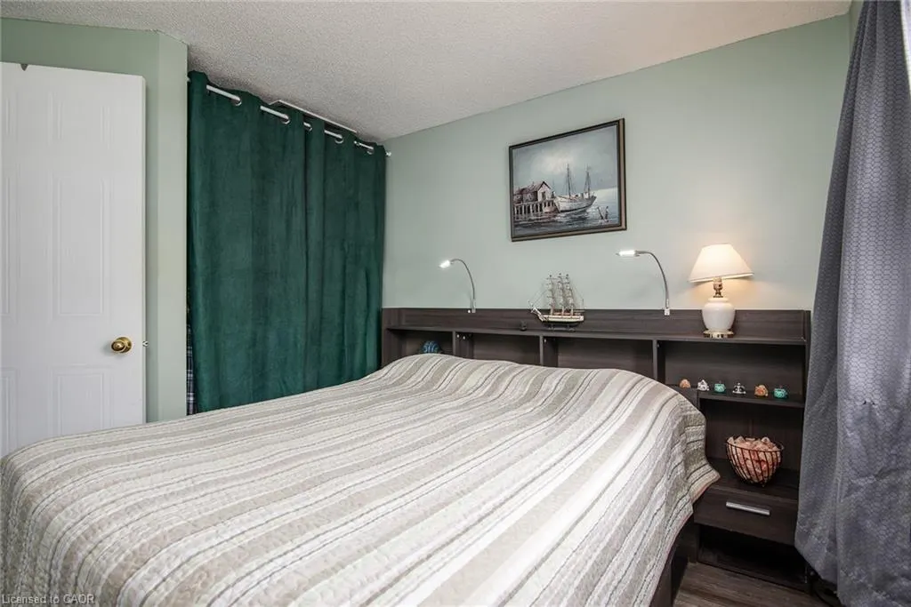 465 Beechwood Place, #2