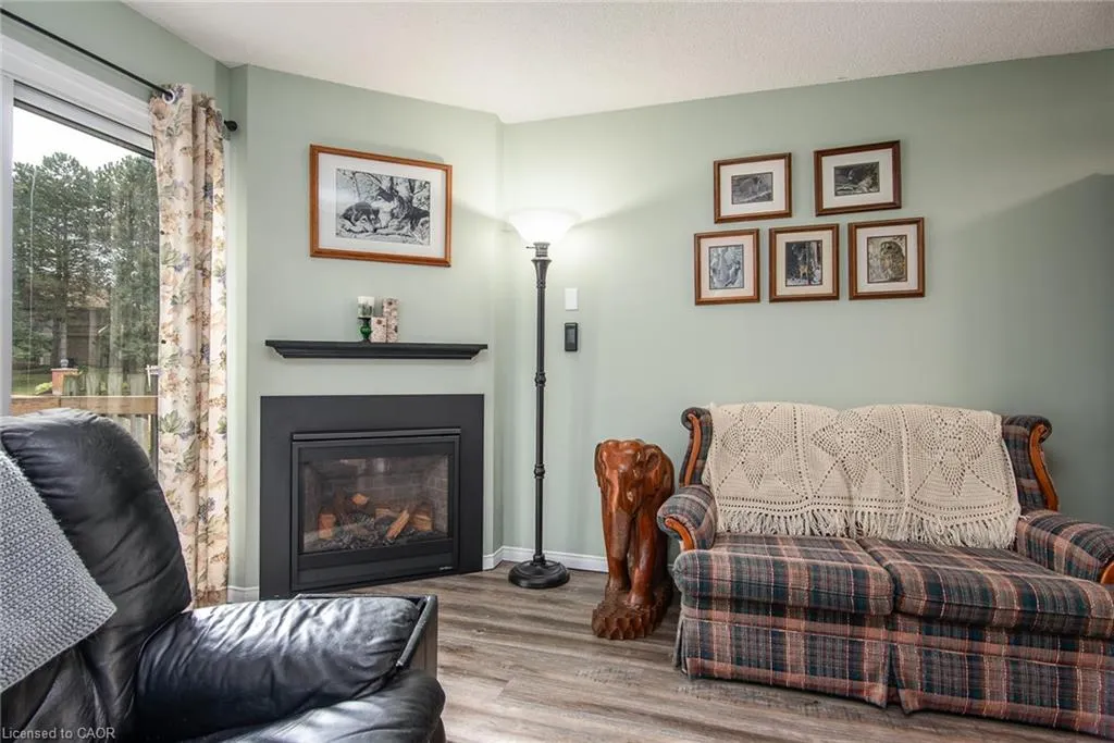 465 Beechwood Place, #2