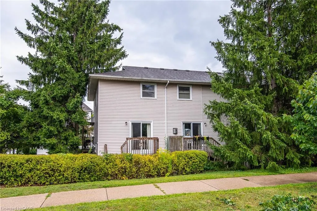 465 Beechwood Place, #2