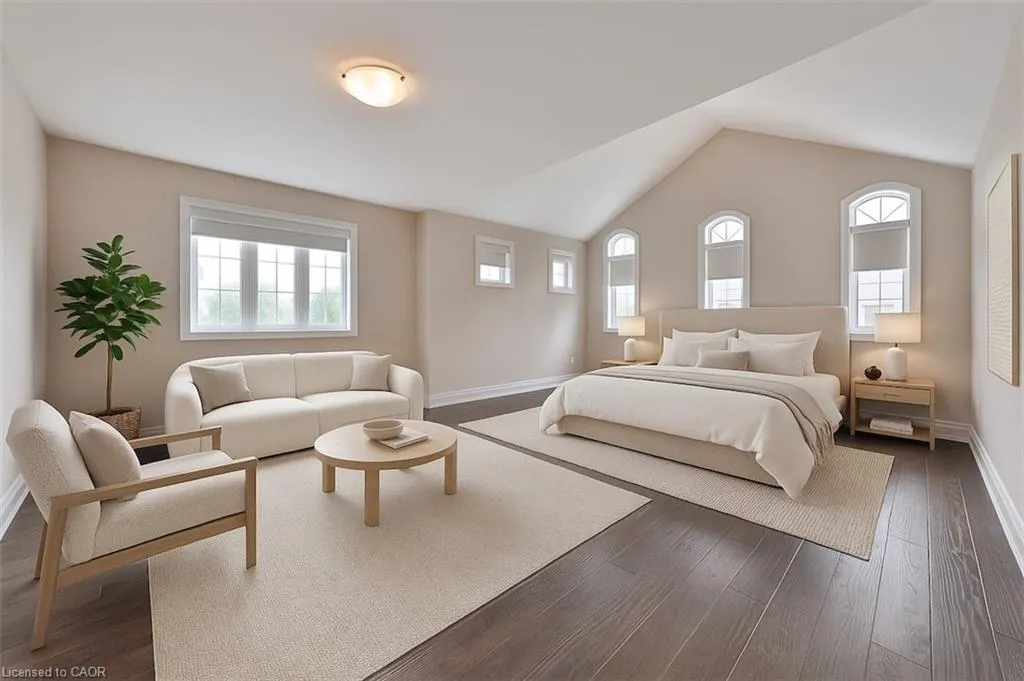 2163 Vineland Crescent