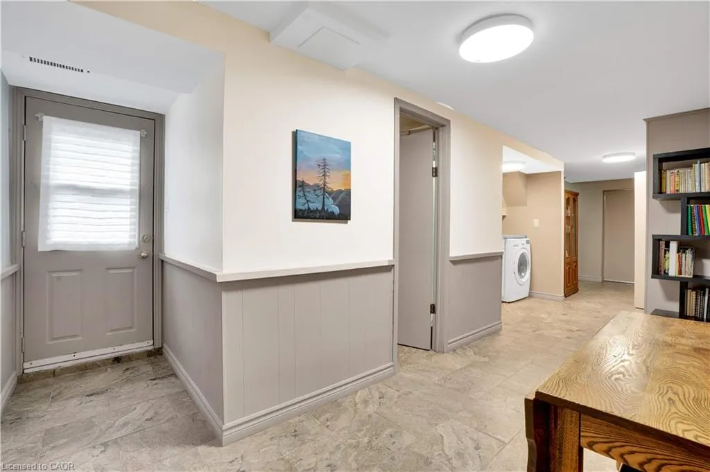 310 Daleside Place
