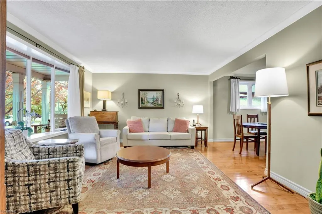 310 Daleside Place