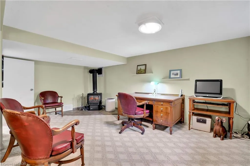 310 Daleside Place
