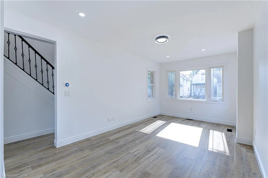 49 Harmony Avenue