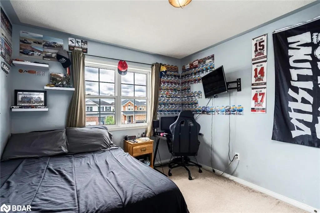 10 Truax Crescent