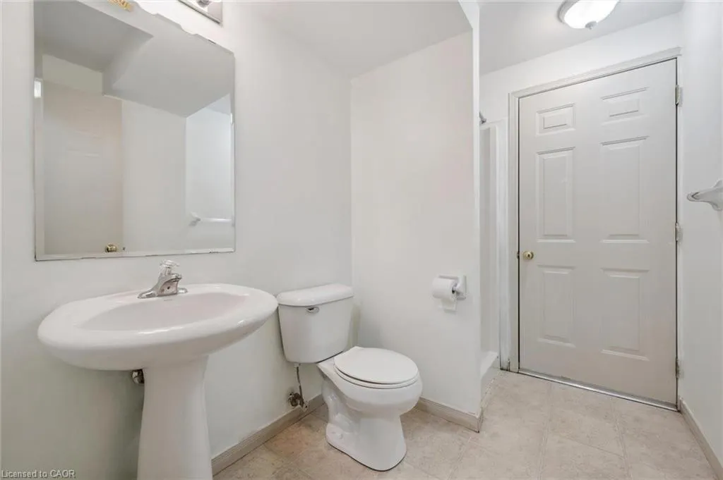 124 Gosling Gardens, #36