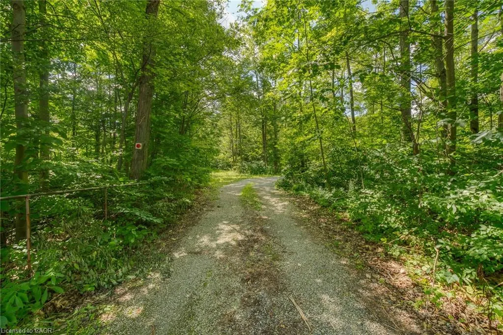 352 Moulton-Aiken Road