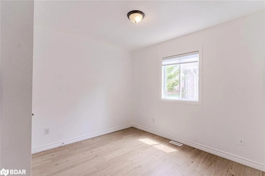 32 54th Street South, #Upper