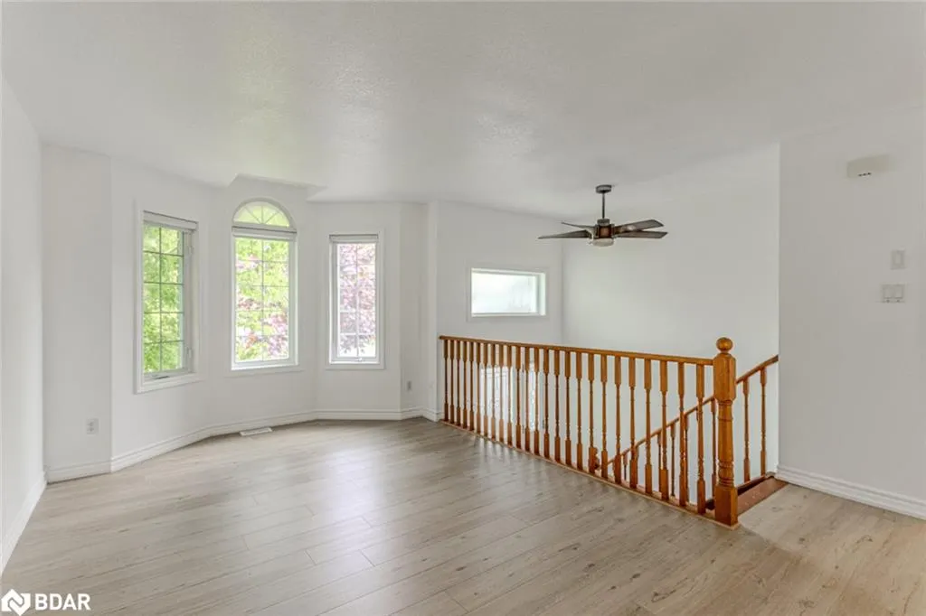32 54th Street South, #Upper