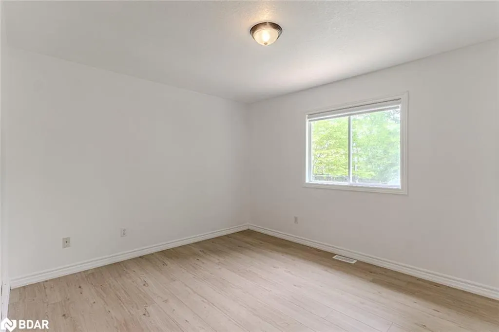 32 54th Street South, #Upper