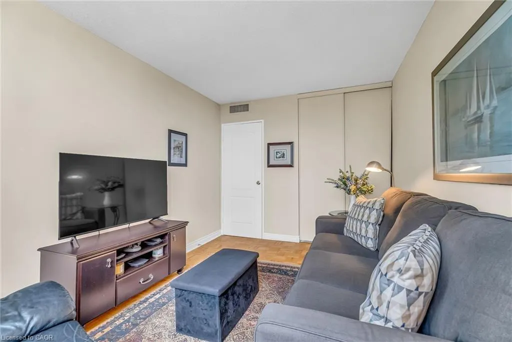 1333 Bloor Street E, #611