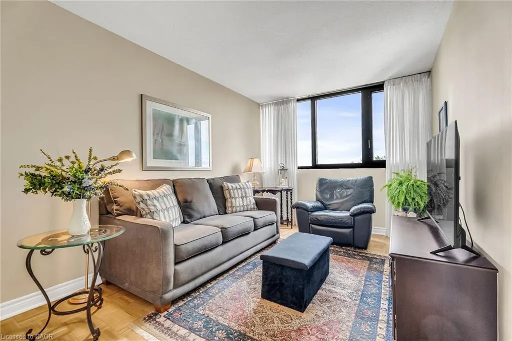 1333 Bloor Street E, #611