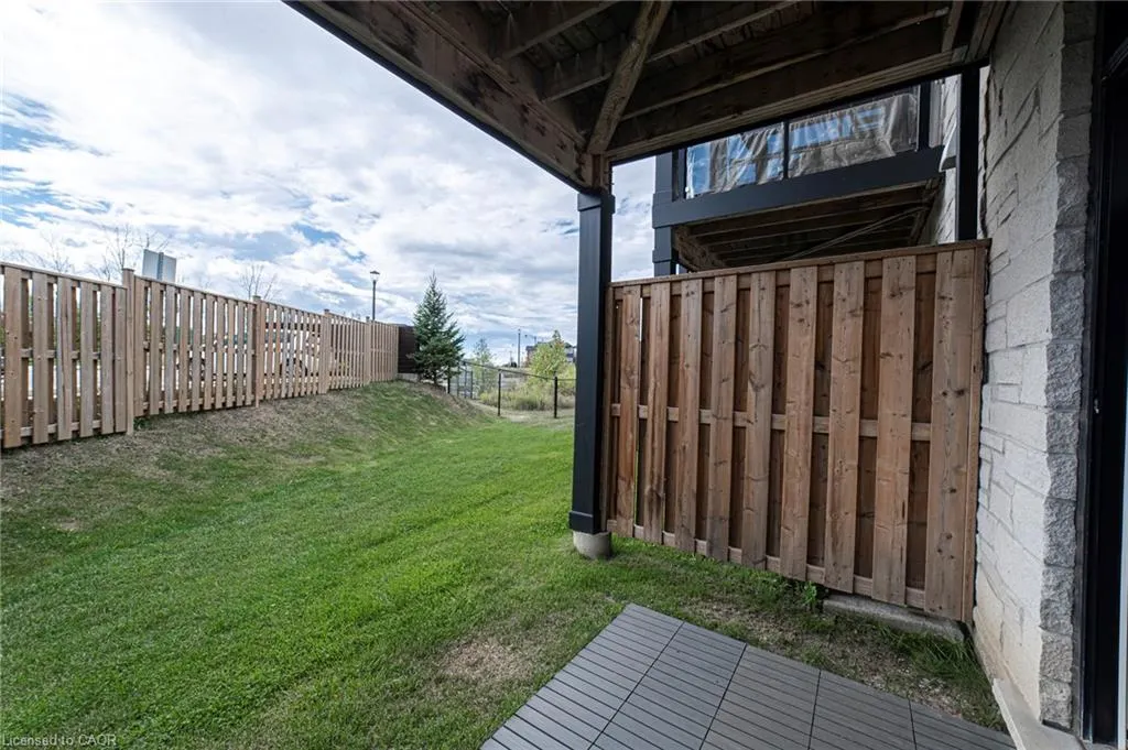 35 Midhurst Heights, #40