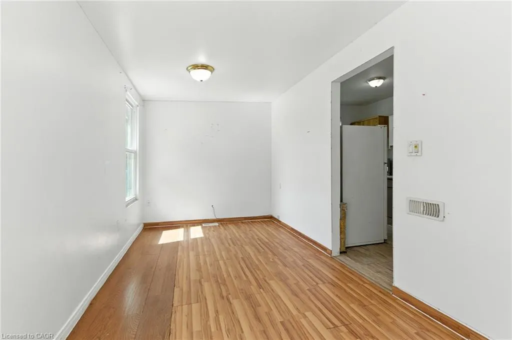 69 Griffith Street