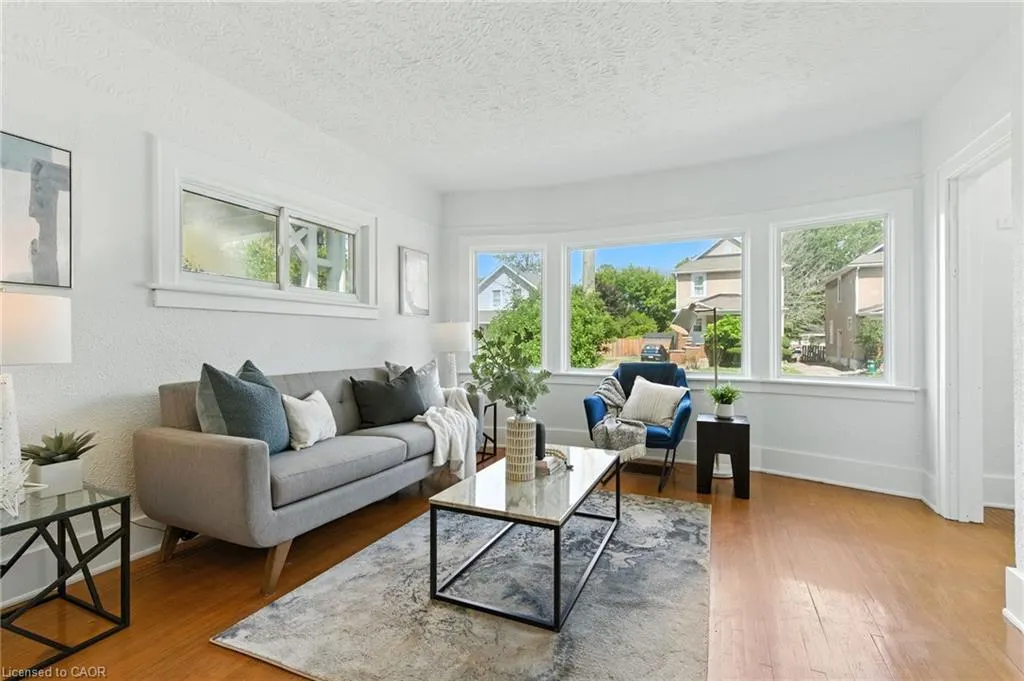 69 Griffith Street