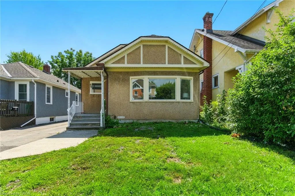 69 Griffith Street