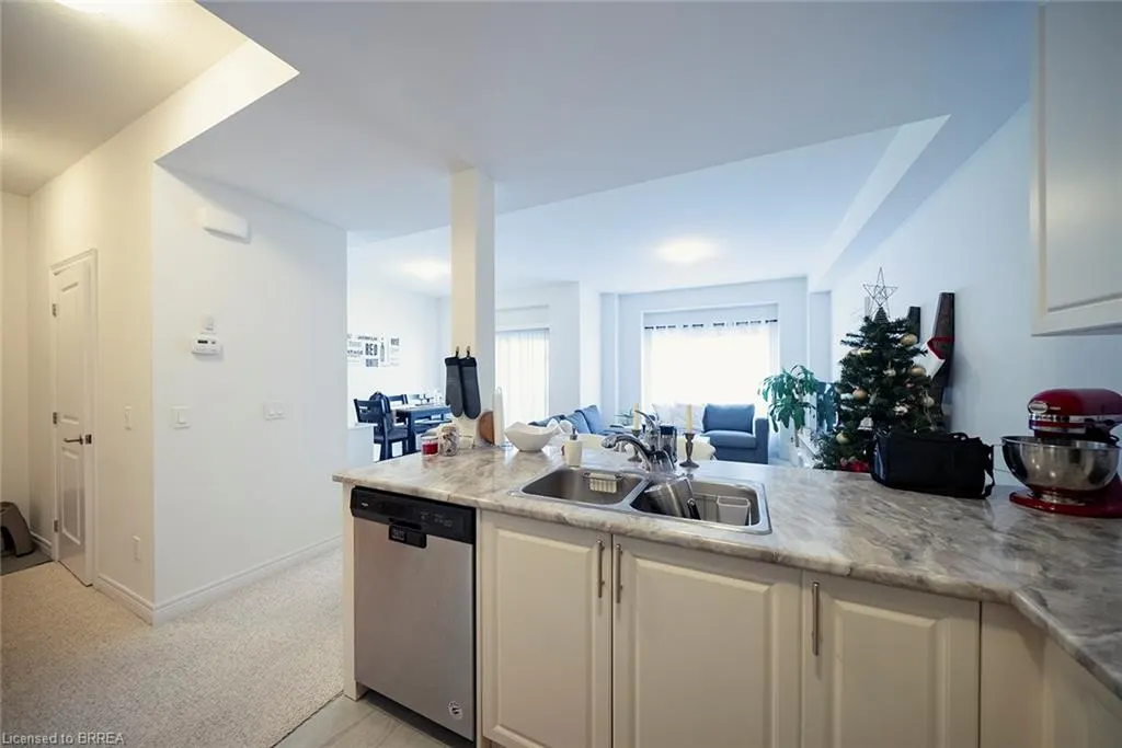 77 Diana Avenue, #119