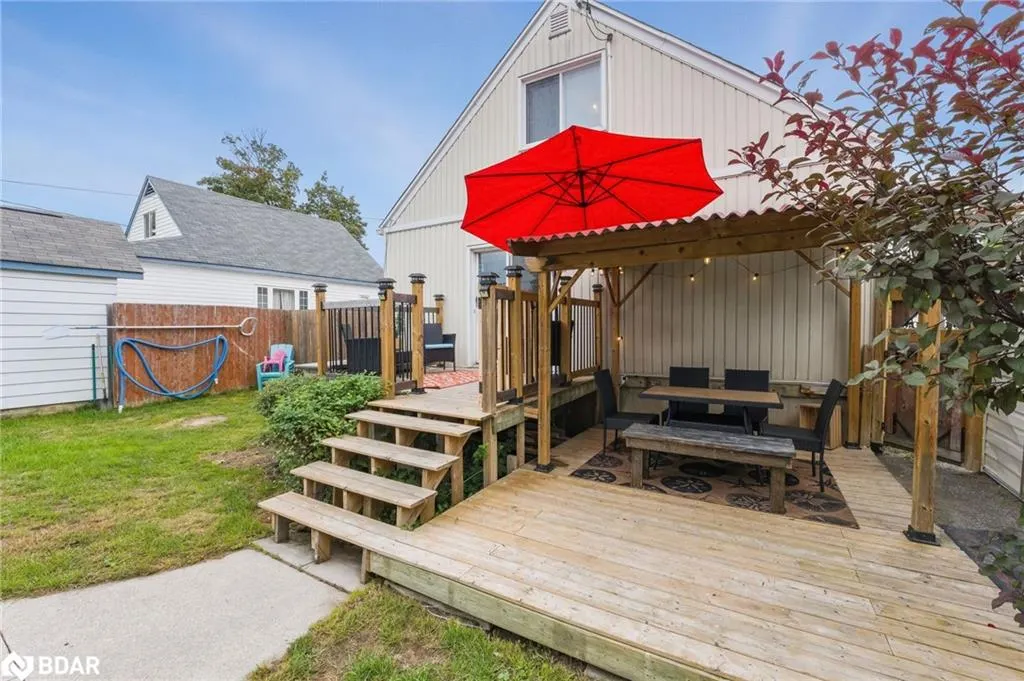 459 Rose Avenue