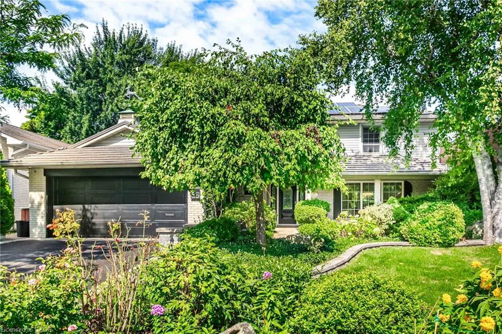 56 Silverthorne Bush Drive