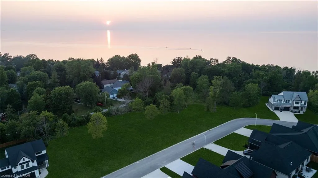 7077 Blue Coast Heights