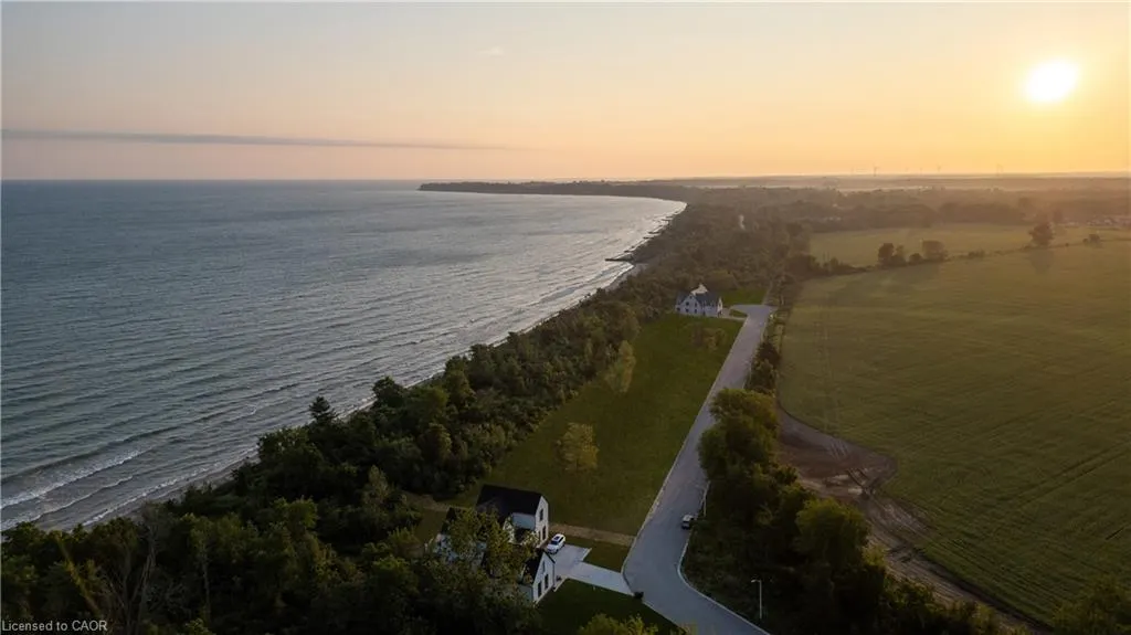 7077 Blue Coast Heights