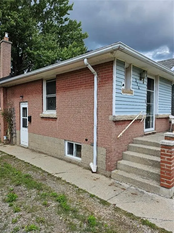 374 East 13th Street
