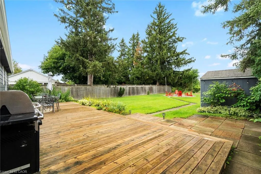 6295 Guelph Line