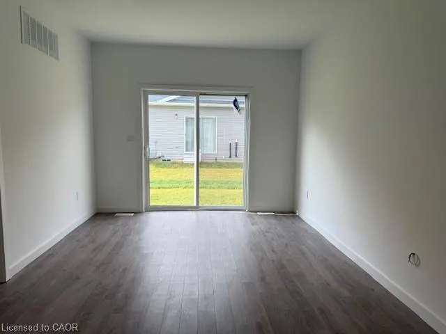 9 Waterleaf Trail