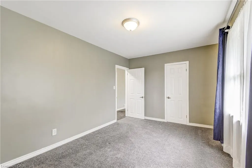 5446 Calvert Place