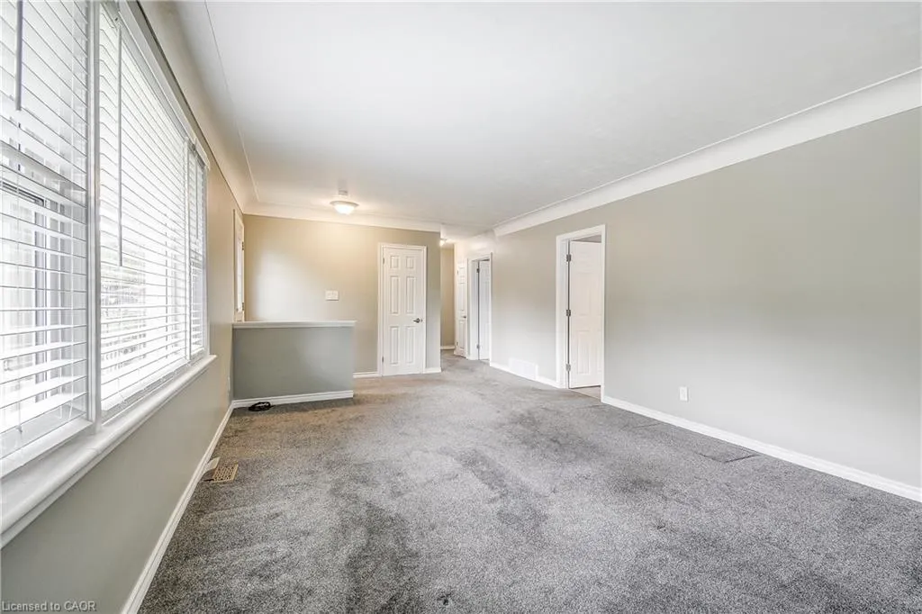 5446 Calvert Place