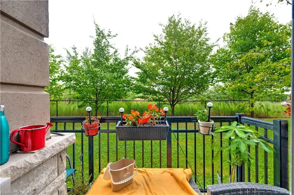 5327 Upper Middle Road, #111