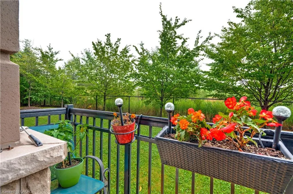 5327 Upper Middle Road, #111