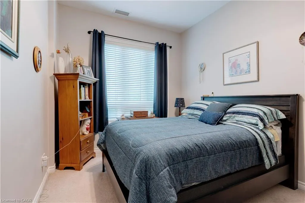 5327 Upper Middle Road, #111