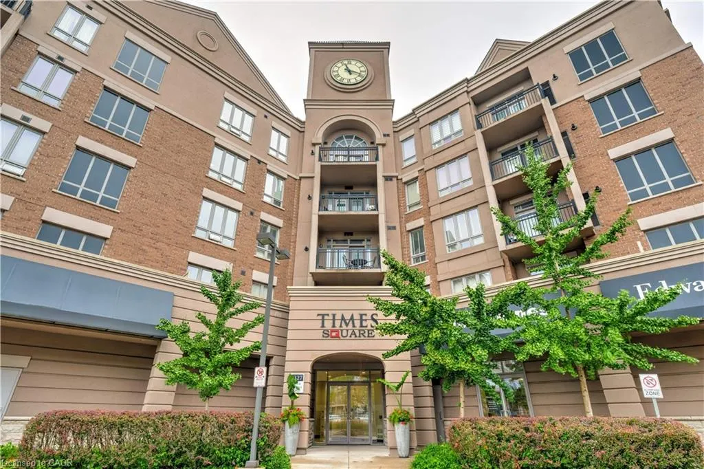 5327 Upper Middle Road, #111