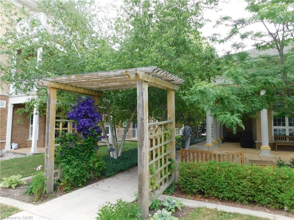 317 Lock Street W, #316