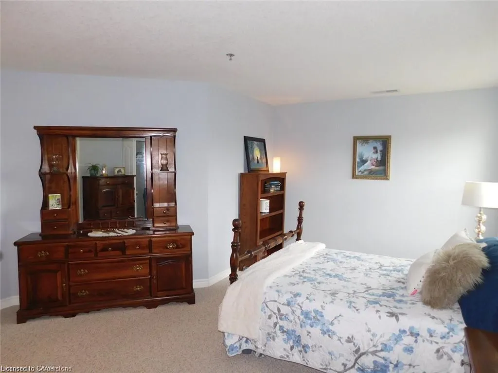 317 Lock Street W, #316