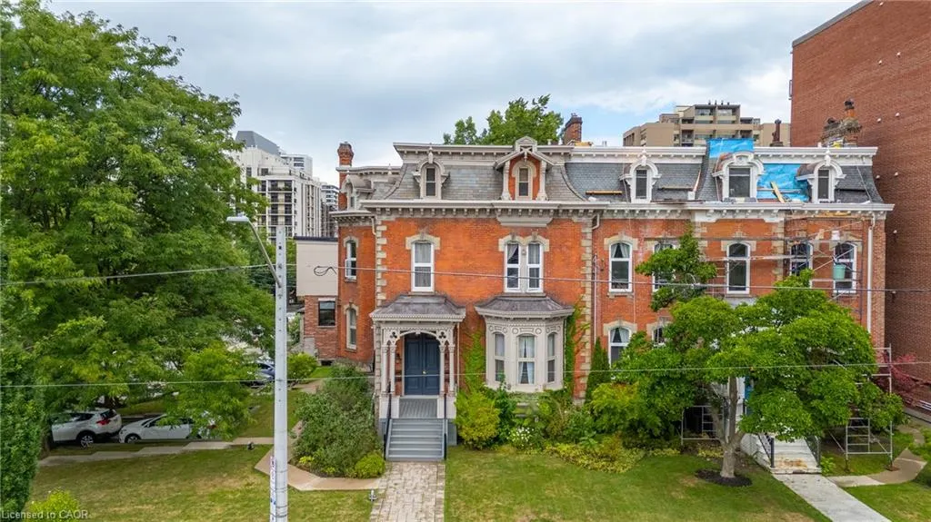 46 Herkimer Street, #2