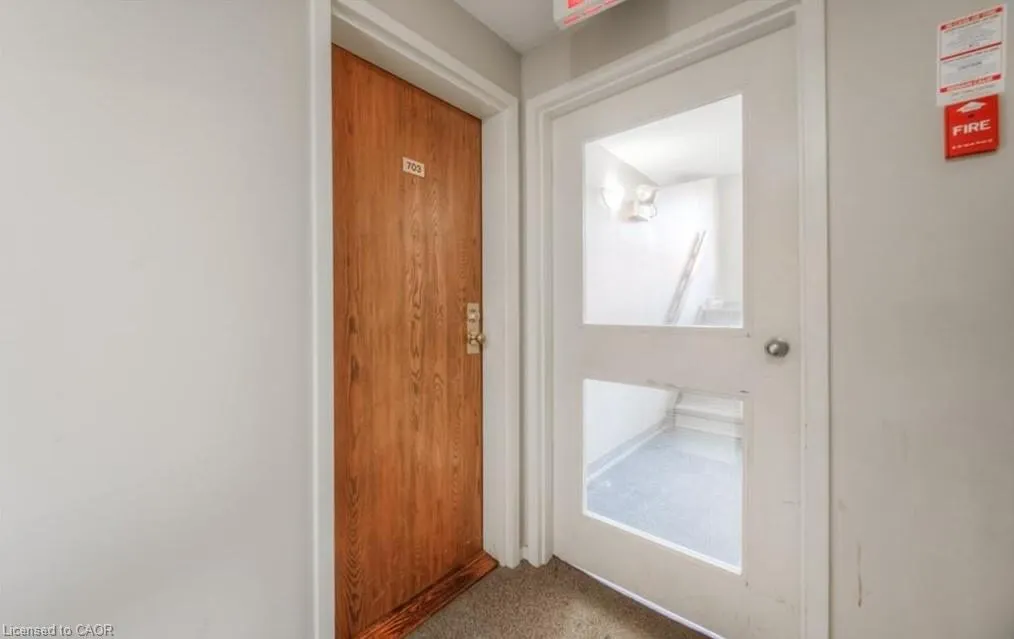 565 Greenfield Avenue, #703