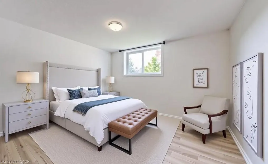 565 Greenfield Avenue, #703