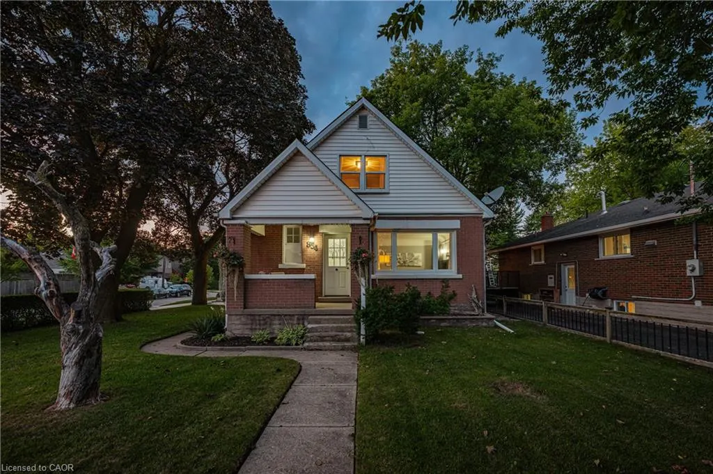 854 Guelph Street