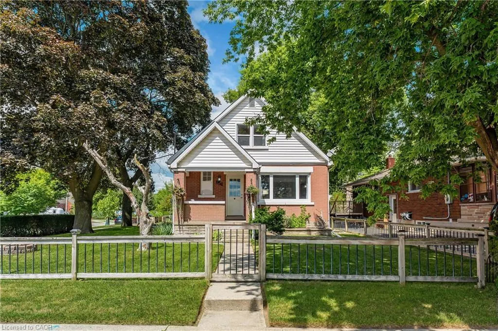854 Guelph Street