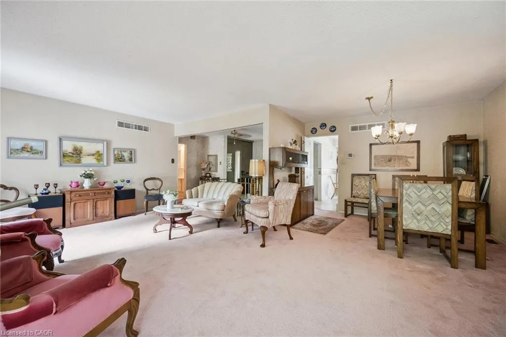 282 Westheights Drive