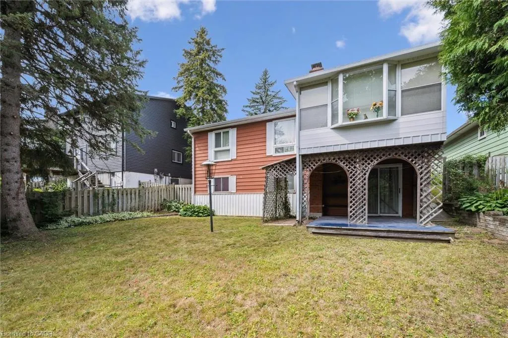 282 Westheights Drive