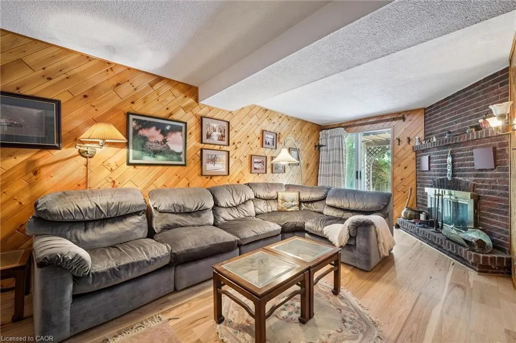 282 Westheights Drive