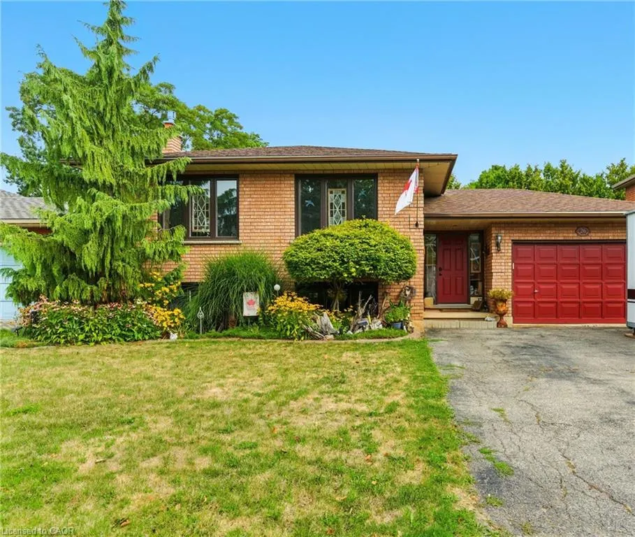 26 Adelaide Avenue